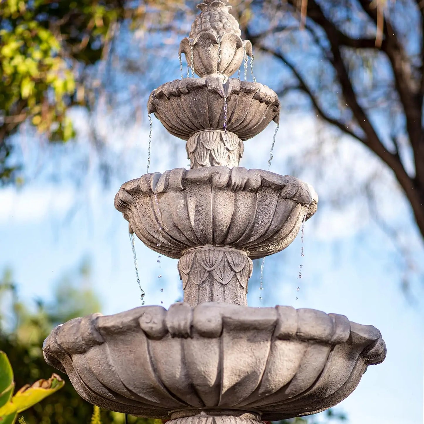 Three Tier Outdoor Water Fountain Freestanding Leaf Design Bird Bath